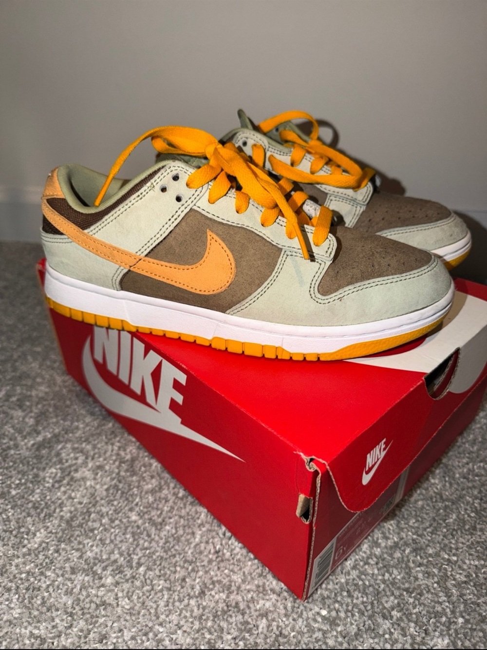 Nike Low-Top Sneakers in Brown, Orange & Cream